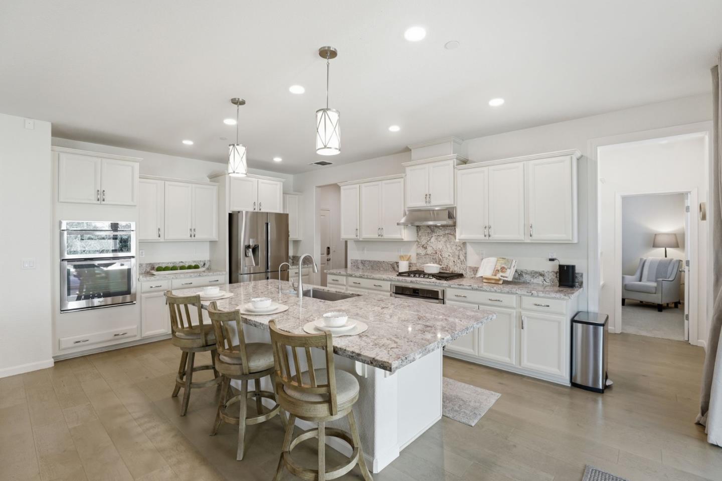 2481 Apple Tree Way Gilroy, CA 95020 - Photo 6 of 28