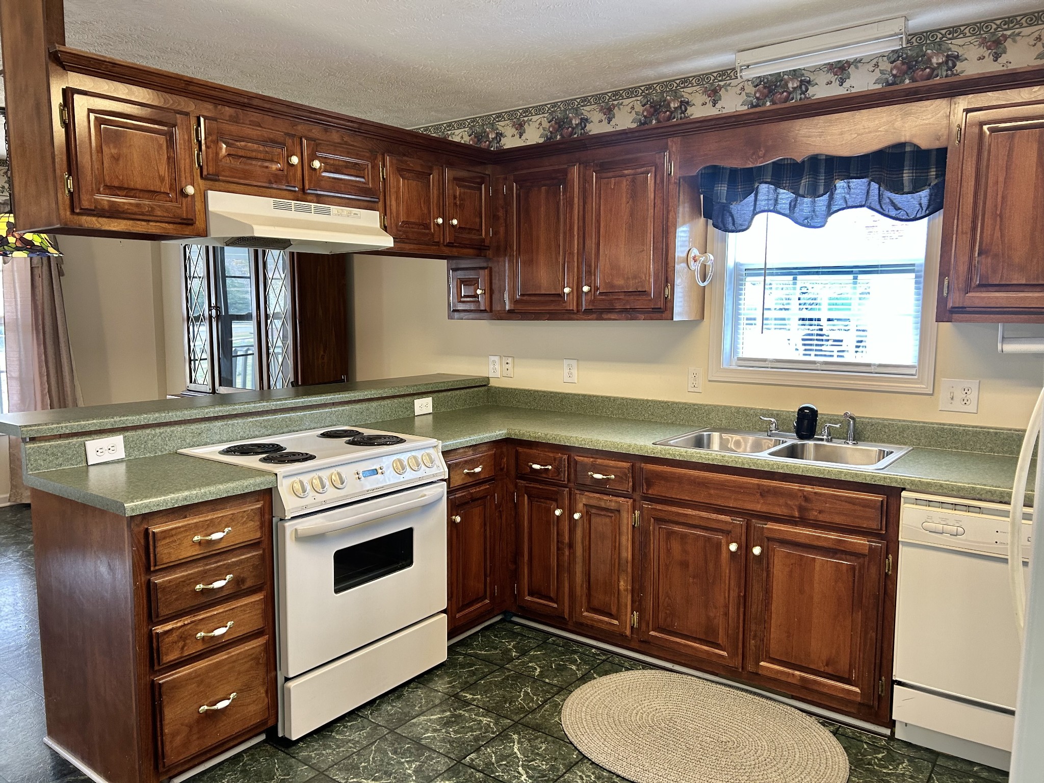 355 West Doak Road Manchester, TN 37355 - Photo 16 of 40