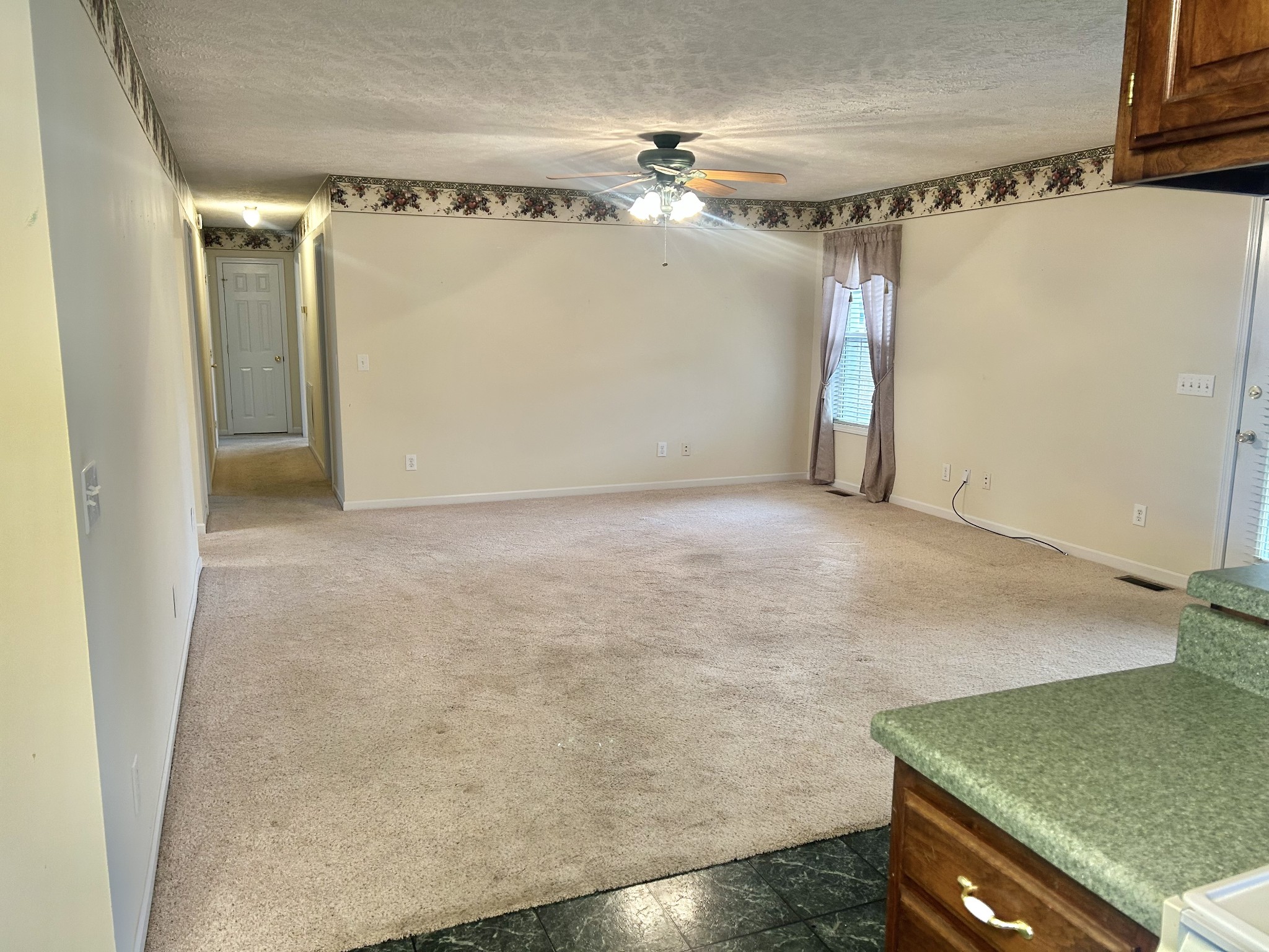 355 West Doak Road Manchester, TN 37355 - Photo 17 of 40