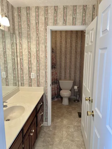 $320,000 | 355 West Doak Road, Manchester, TN 37355