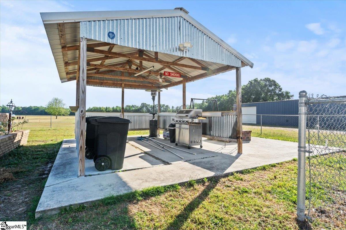 633 East Lynches River Road Lamar, SC 29069 - Photo 37 of 45