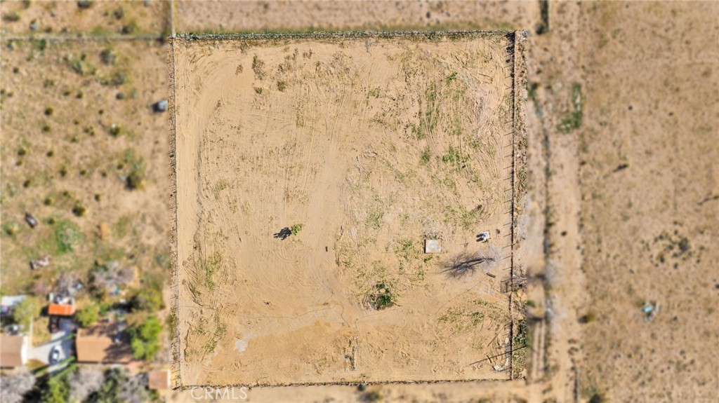 9353 Cody Road, Unit 2 Lucerne Valley, CA 92356 - Photo 4 of 11