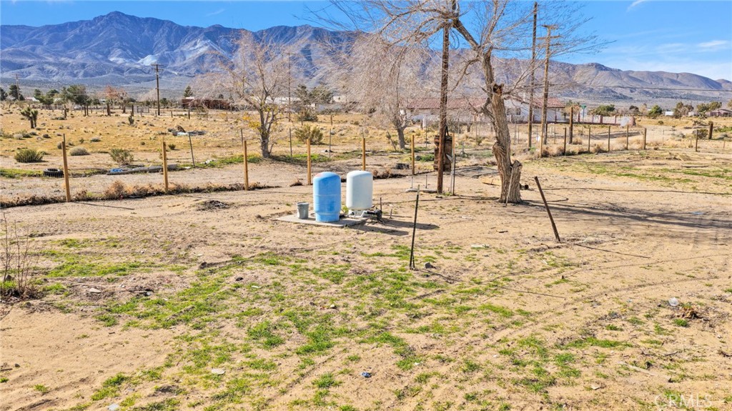 9353 Cody Road, Unit 2 Lucerne Valley, CA 92356 - Photo 8 of 11