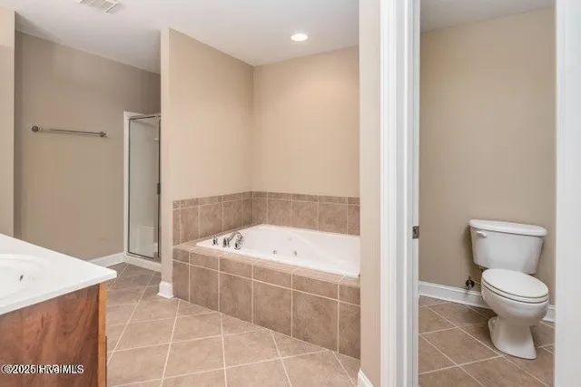 $1,900 | 2041 Cambria Drive, Unit A, Greenville, NC 27834