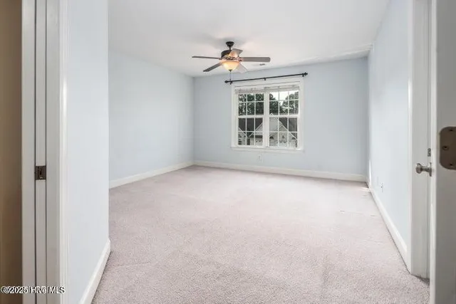 $1,900 | 2041 Cambria Drive, Unit A, Greenville, NC 27834