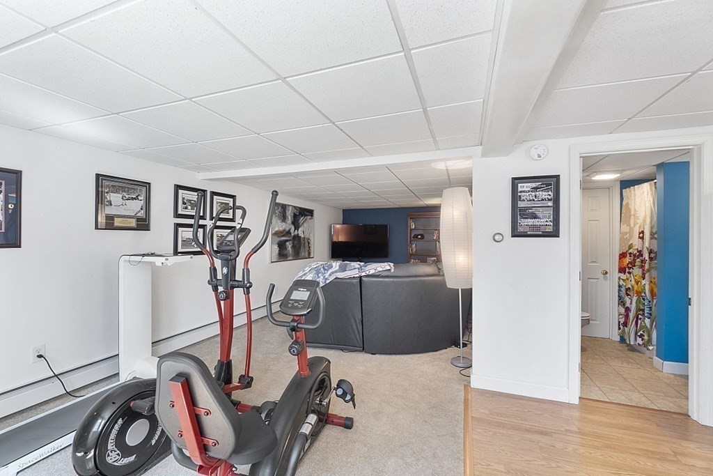 207 Park Road Chelmsford, MA 01824 - Photo 25 of 33