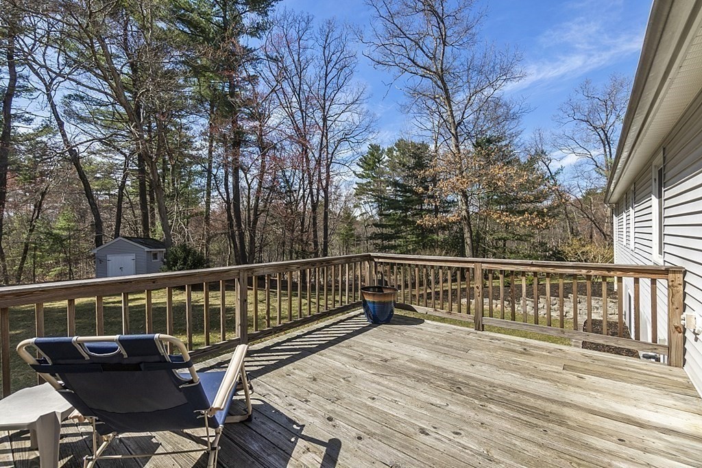 207 Park Road Chelmsford, MA 01824 - Photo 30 of 33