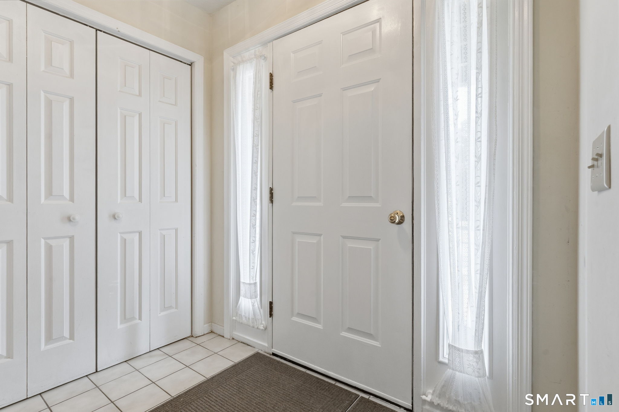 59 Old Post Road, Unit H3 Clinton, CT 06413 - Photo 3 of 37