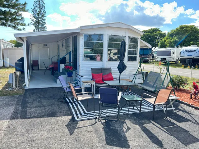 $39,000 | 875 Northeast 48 Th Pompano Beach, Unit 352, Pompano Beach, FL 33064