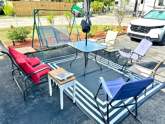 $39,000 | 875 Northeast 48 Th Pompano Beach, Unit 352, Pompano Beach, FL 33064