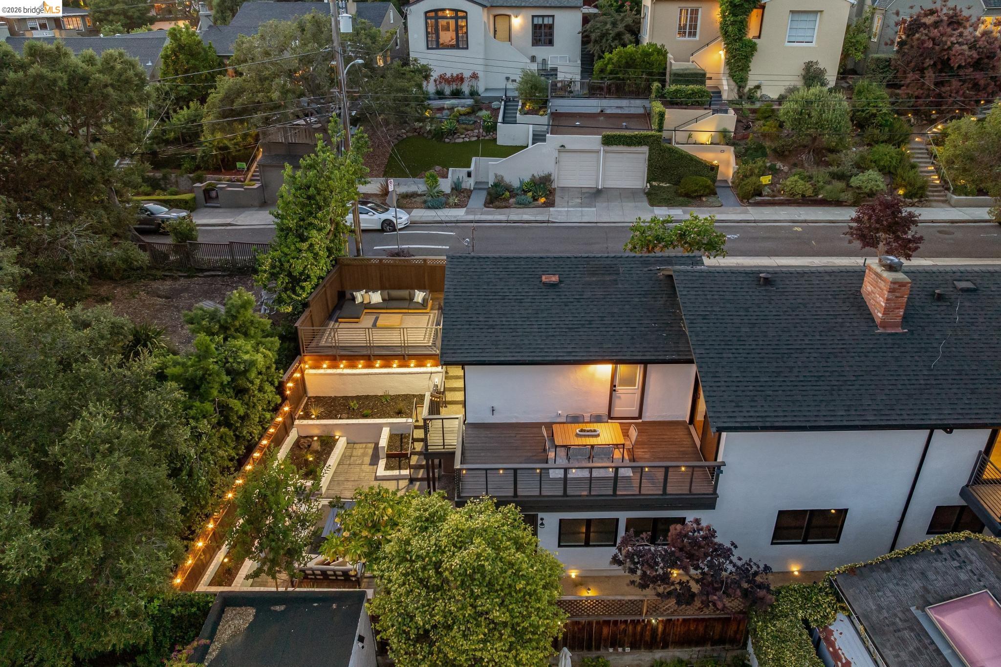 921 Underhills Road Oakland, CA 94610 - Photo 94 of 97