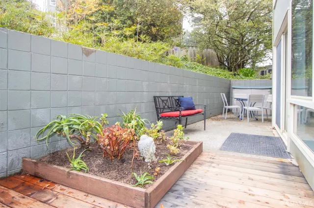 $825,000 | 255 Red Rock Way, Unit 105H, San Francisco, CA 94131