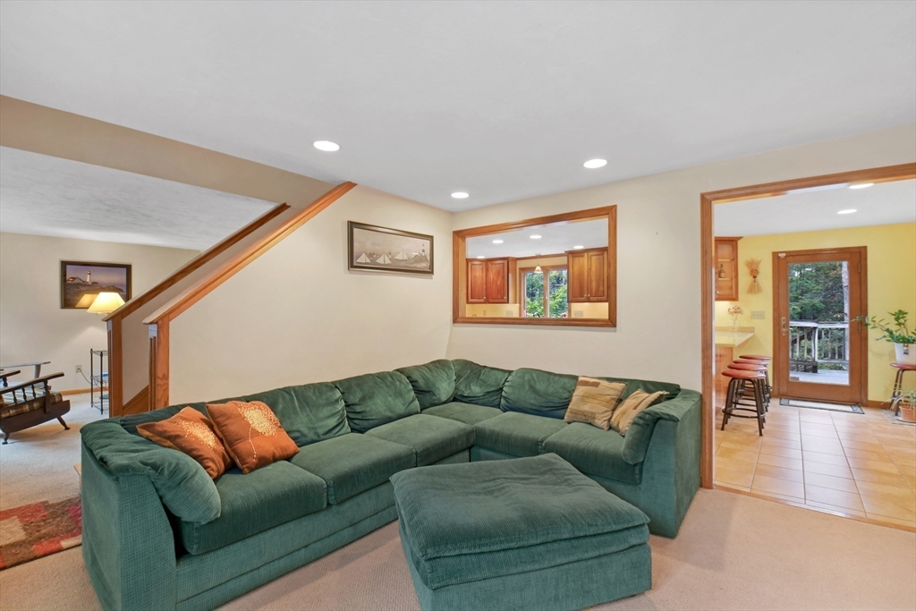 92 Baptist Common Road Templeton, MA 01468 - Photo 13 of 30