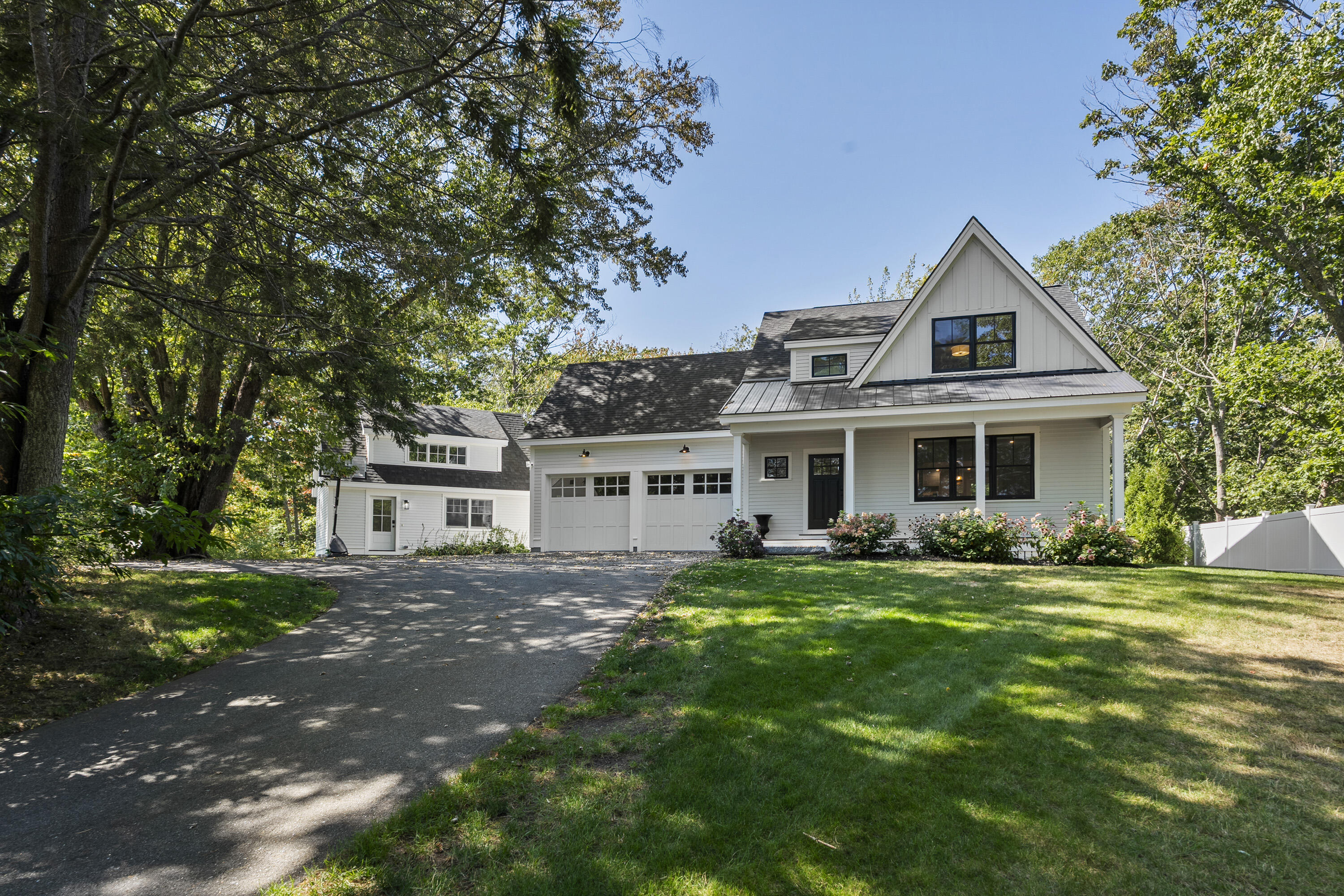 111_160 Main St_Morneau Studios_Print