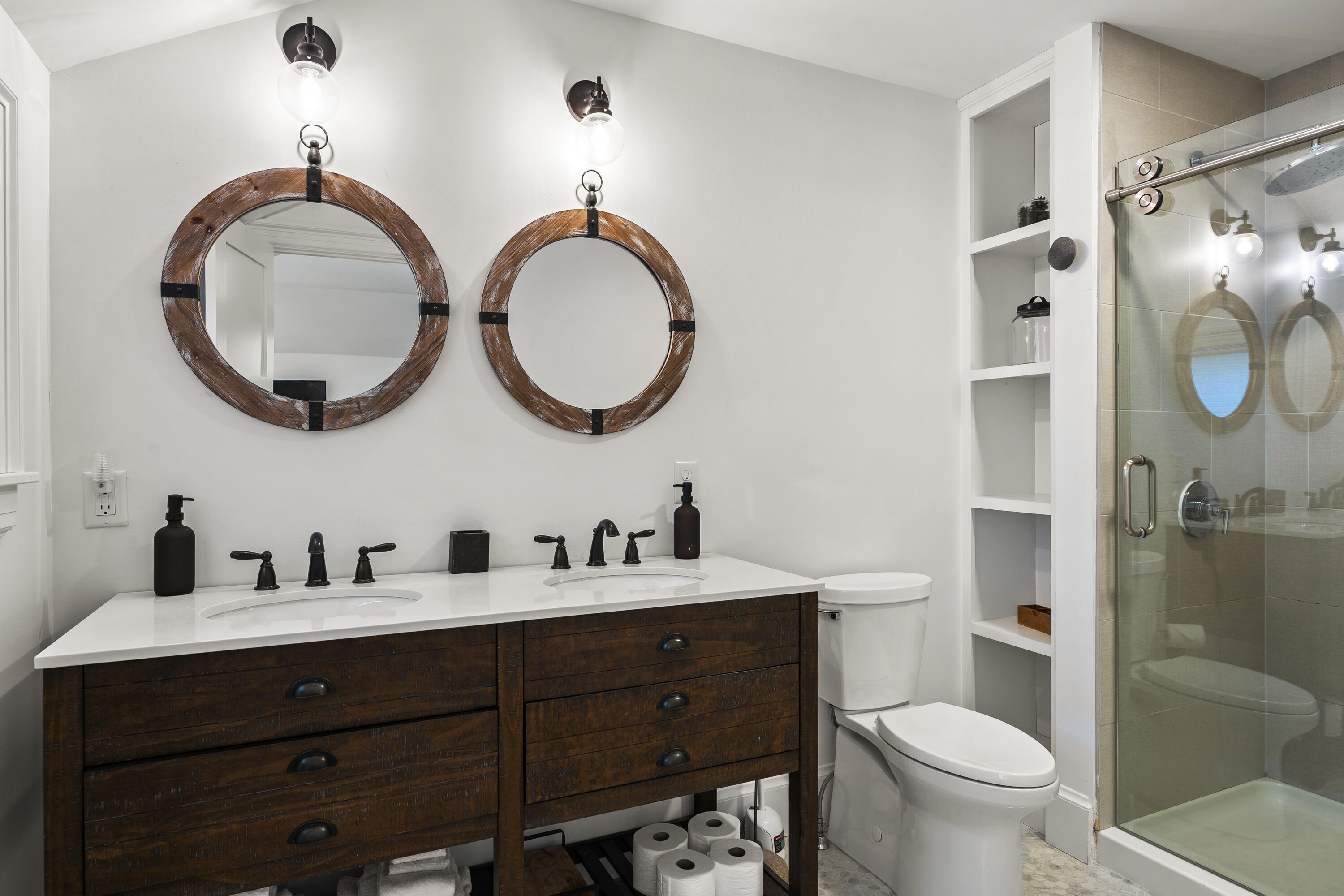 160 Main Street Kennebunkport, ME 04046 - Photo 31 of 49 146_160 Main St_Morneau Studios_Print