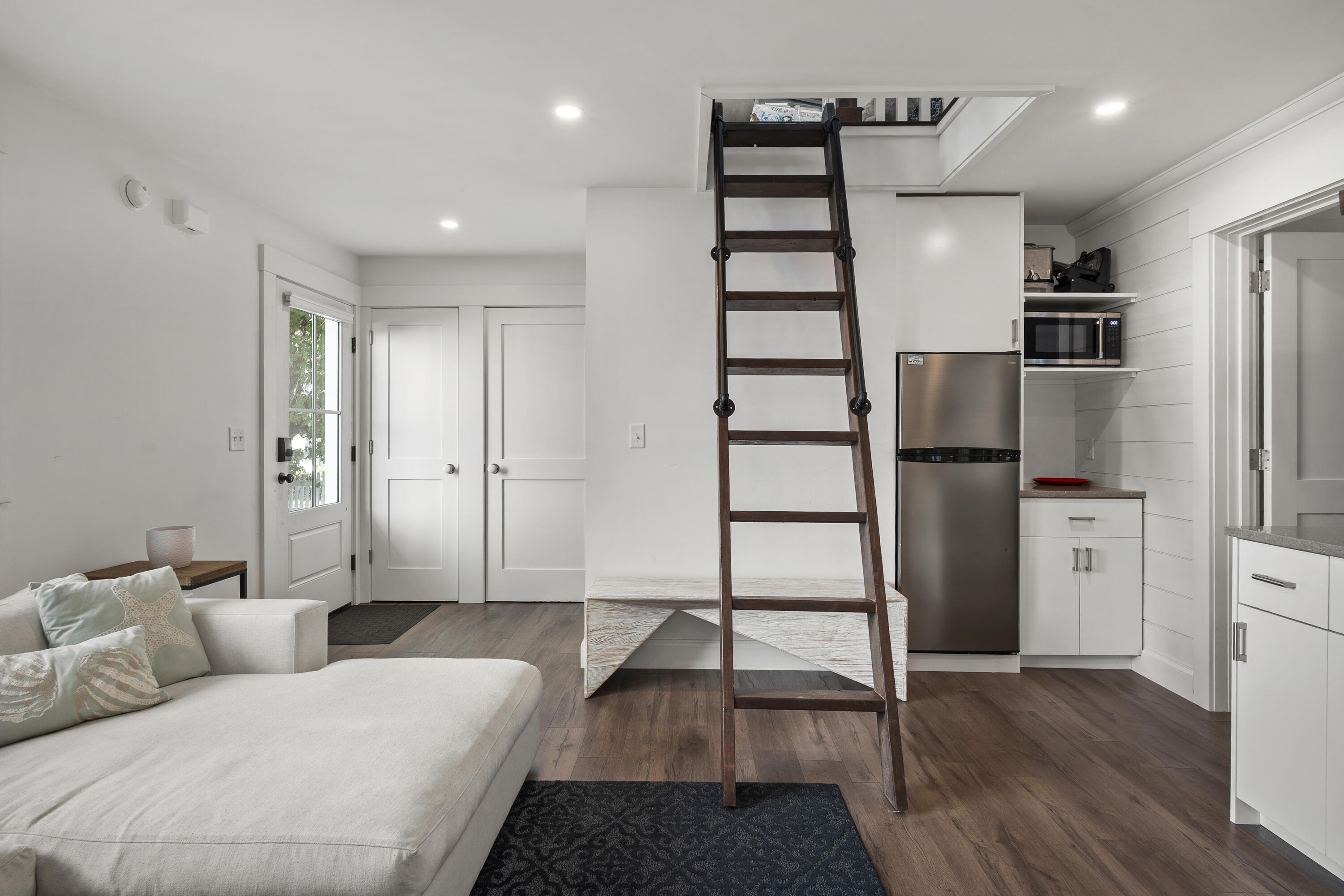 160 Main Street Kennebunkport, ME 04046 - Photo 45 of 49 163_160 Main St_Morneau Studios_Print