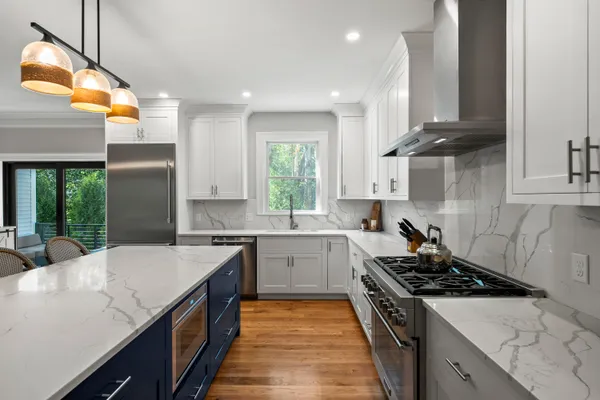 $1,895,000 | 160 Main Street, Kennebunkport, ME 04046