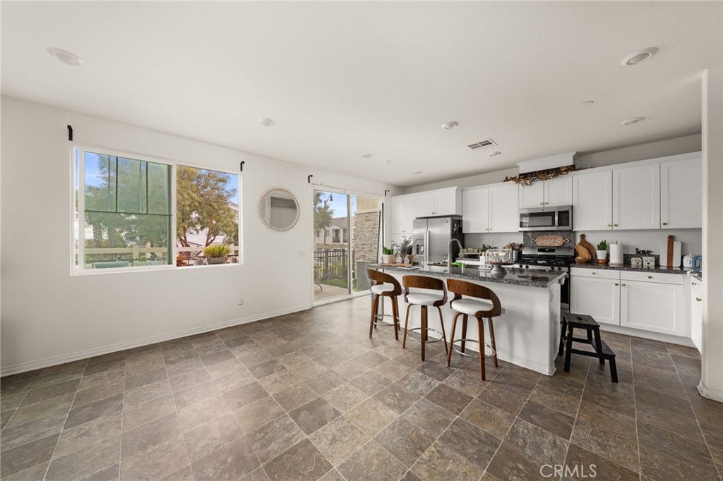 16502 Casa Grande Avenue, Unit 235 Fontana, CA 92336 - Photo 13 of 35