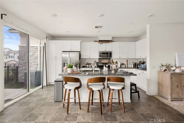 $510,000 | 16502 Casa Grande Avenue, Unit 235, Fontana, CA 92336