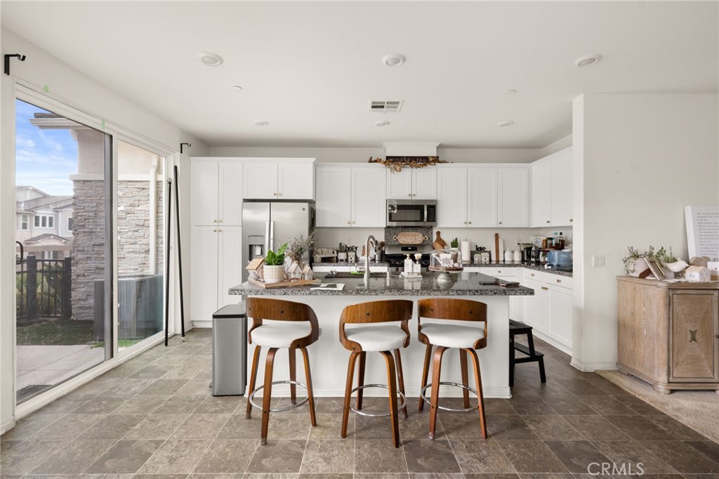 16502 Casa Grande Avenue, Unit 235 Fontana, CA 92336 - Photo 14 of 35