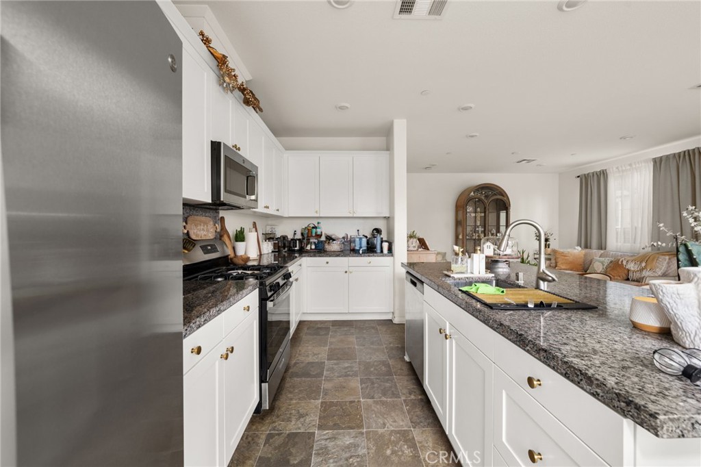 16502 Casa Grande Avenue, Unit 235 Fontana, CA 92336 - Photo 16 of 35