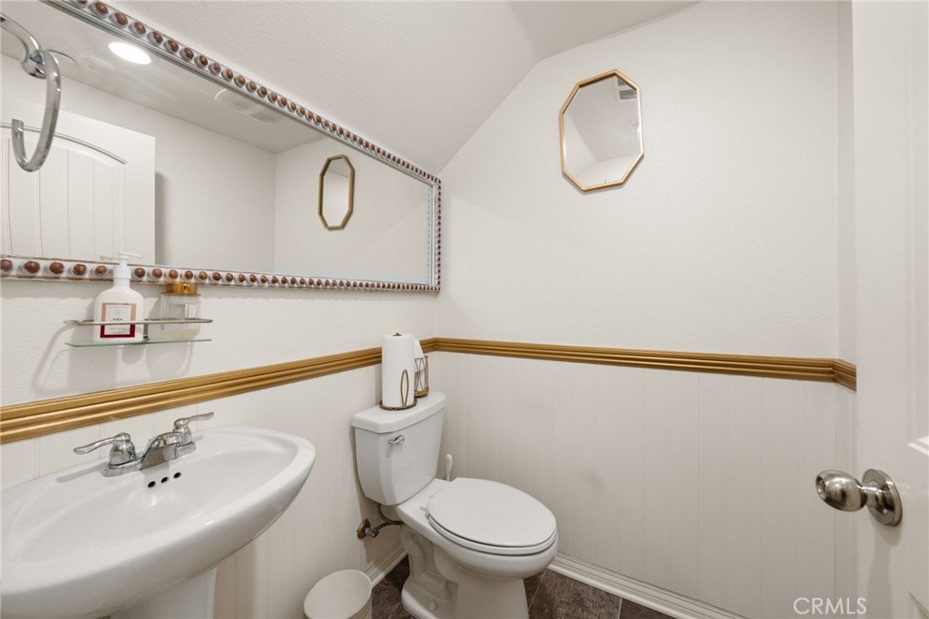 16502 Casa Grande Avenue, Unit 235 Fontana, CA 92336 - Photo 20 of 35