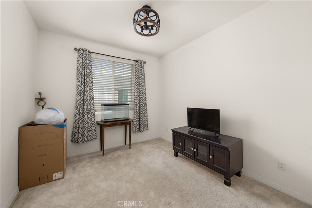 16502 Casa Grande Avenue, Unit 235 Fontana, CA 92336 - Photo 27 of 35