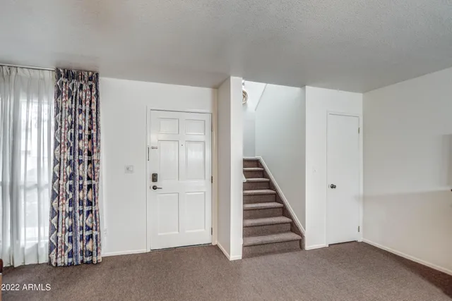 $1,800 | 886 West Galveston Street, Unit 131, Chandler, AZ 85225