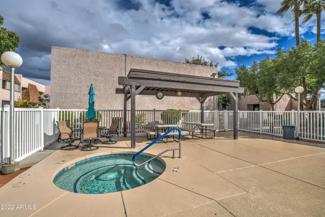 $1,800 | 886 West Galveston Street, Unit 131, Chandler, AZ 85225