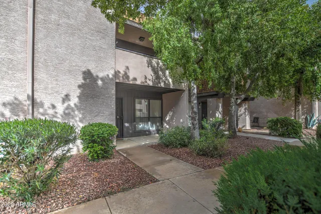 $1,800 | 886 West Galveston Street, Unit 131, Chandler, AZ 85225