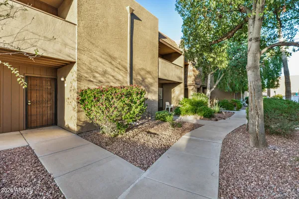 $1,800 | 886 West Galveston Street, Unit 131, Chandler, AZ 85225