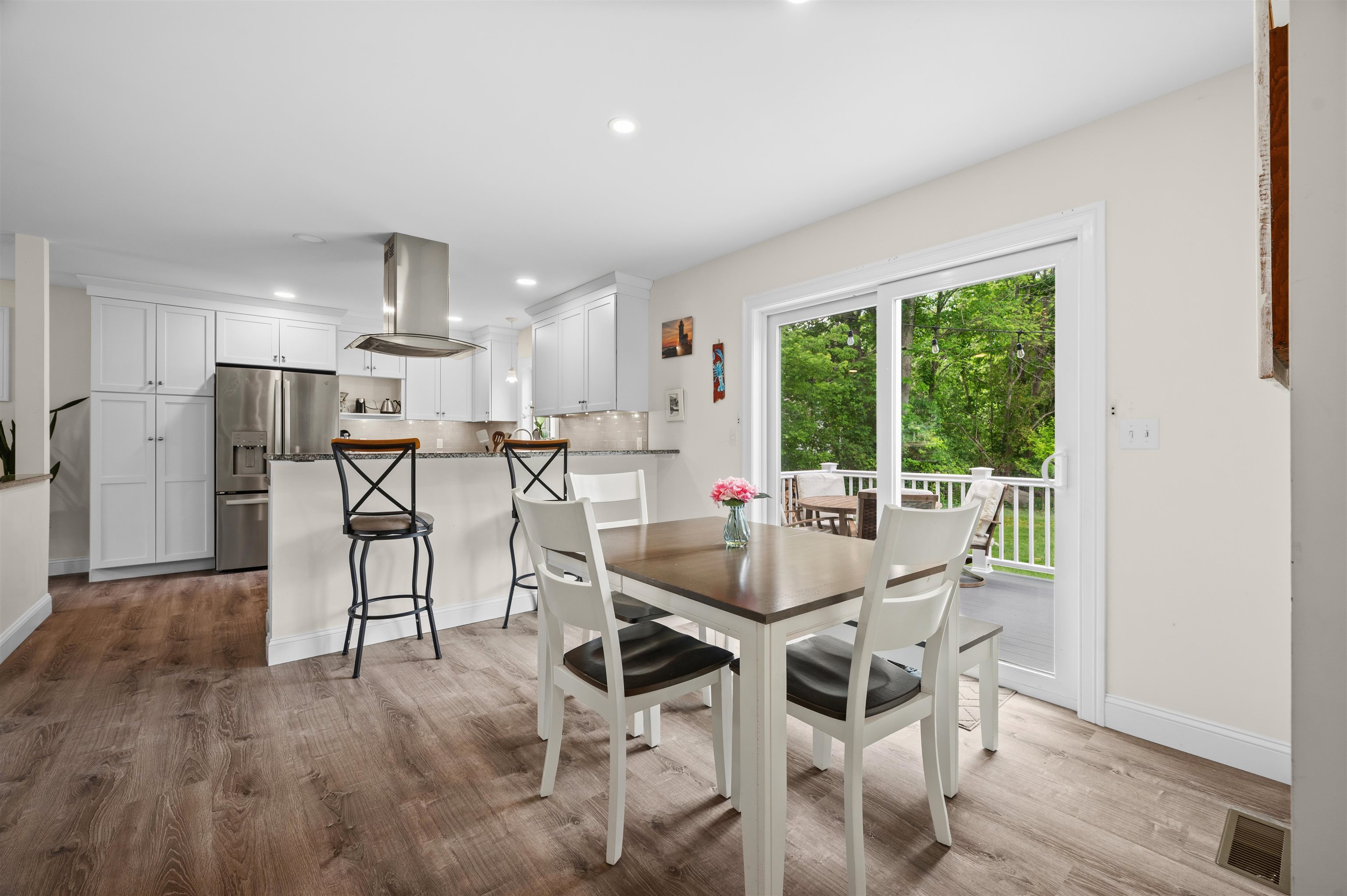 7 Hampton Road, Unit 2 Exeter, NH 03833 - Photo 12 of 31