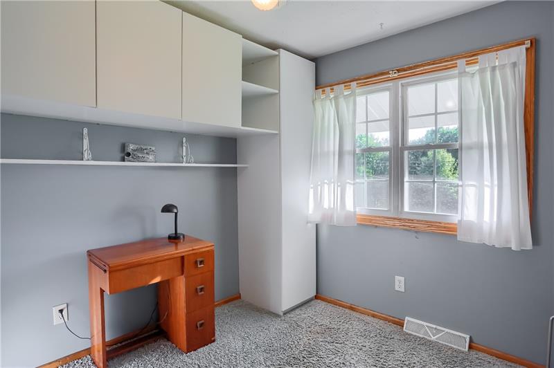 1060 Whitestown Road Butler, PA 16001 - Photo 20 of 25 Gallery Image 20