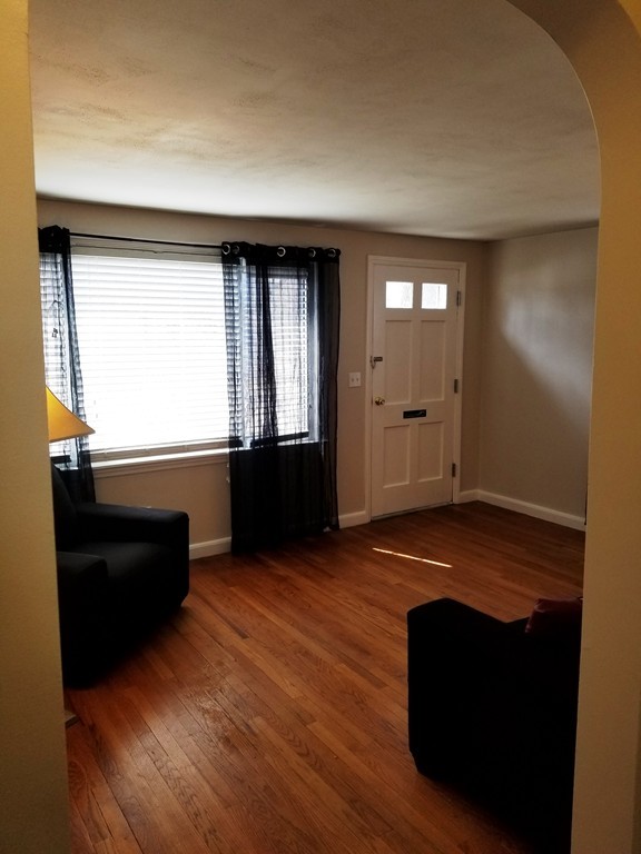 101 Eleanor Road Springfield, MA 01108 - Photo 5 of 18