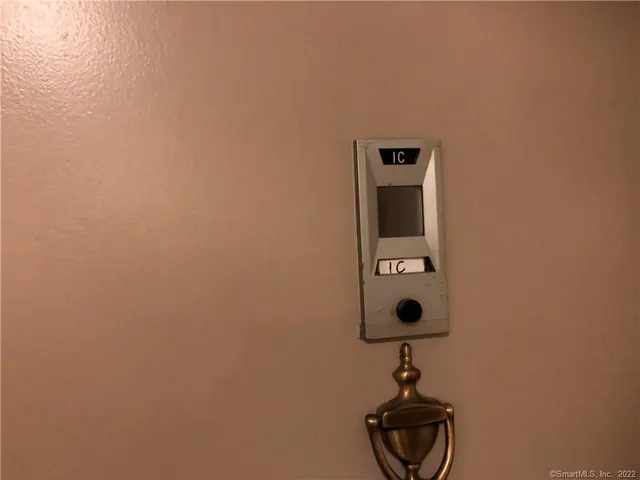 $1,700 | 80 Cartright Street, Unit 1C, Bridgeport, CT 06604