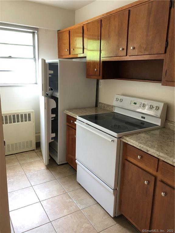 80 Cartright Street, Unit 1C Bridgeport, CT 06604 - Photo 8 of 14