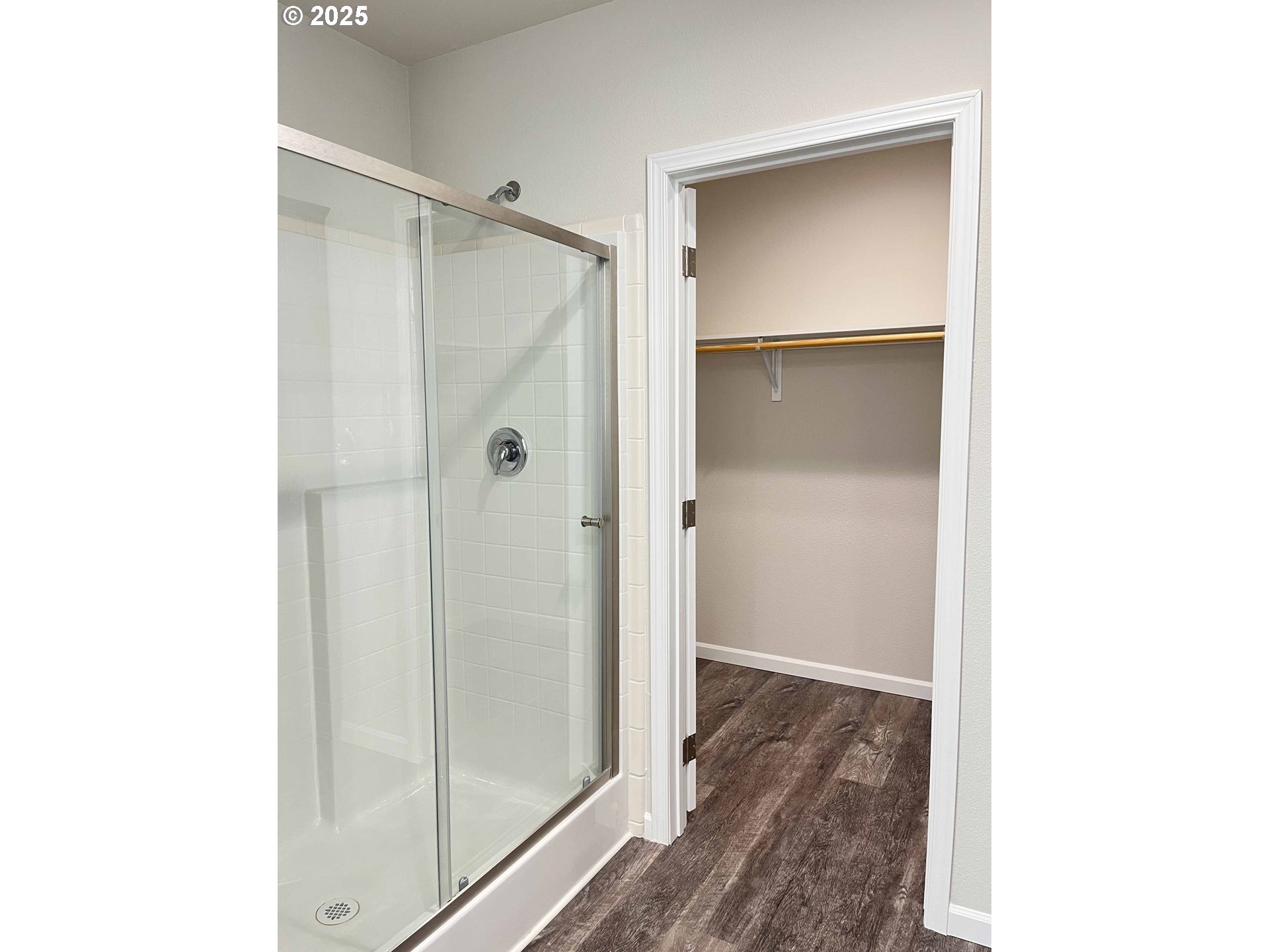 5282 Nopal Street Florence, OR 97439 - Photo 27 of 42 a bathroom with a shower and a glass door