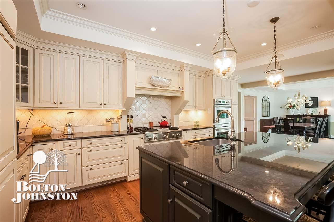120 Stephens Road Grosse Pointe Farms, MI 48236 - Photo 14 of 57