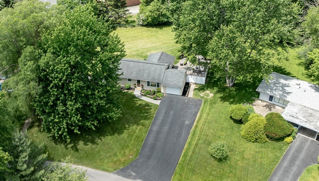 34 Faircrest Road Henrietta, NY 14623 - Photo 39 of 45