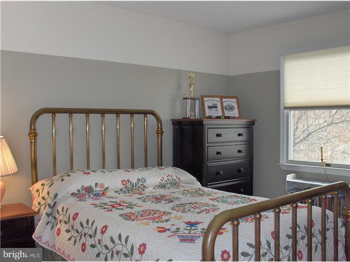 1680 Bergey Road Hatfield, PA 19440 - Photo 14 of 17 Bedroom 3