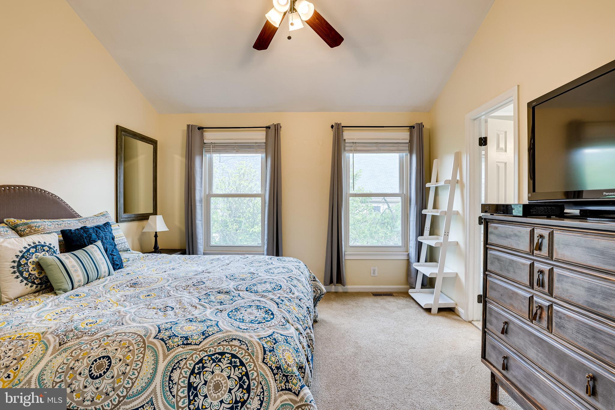 1709 Blue Flint Court Reston, VA 20190 - Photo 44 of 77 Gallery Image 44