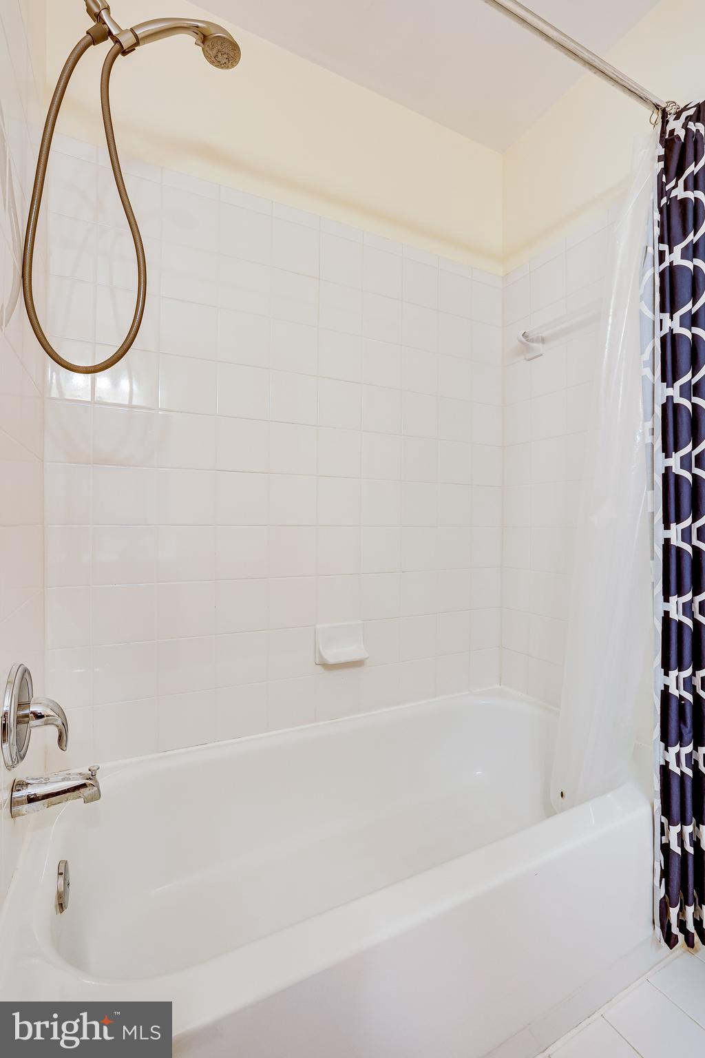 1709 Blue Flint Court Reston, VA 20190 - Photo 58 of 77 Gallery Image 58