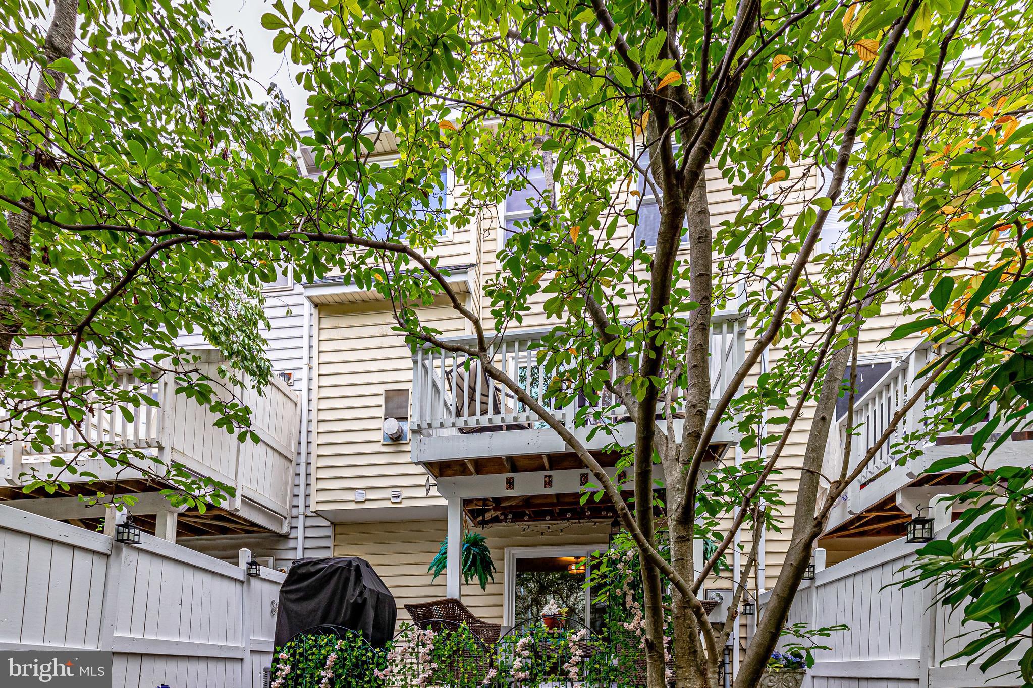 1709 Blue Flint Court Reston, VA 20190 - Photo 70 of 77 Gallery Image 70