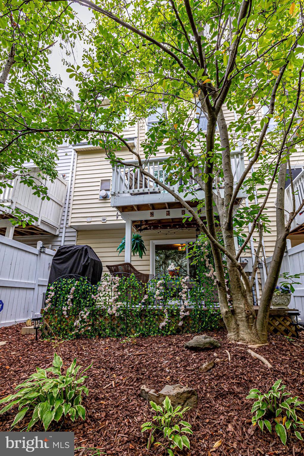 1709 Blue Flint Court Reston, VA 20190 - Photo 71 of 77 Gallery Image 71