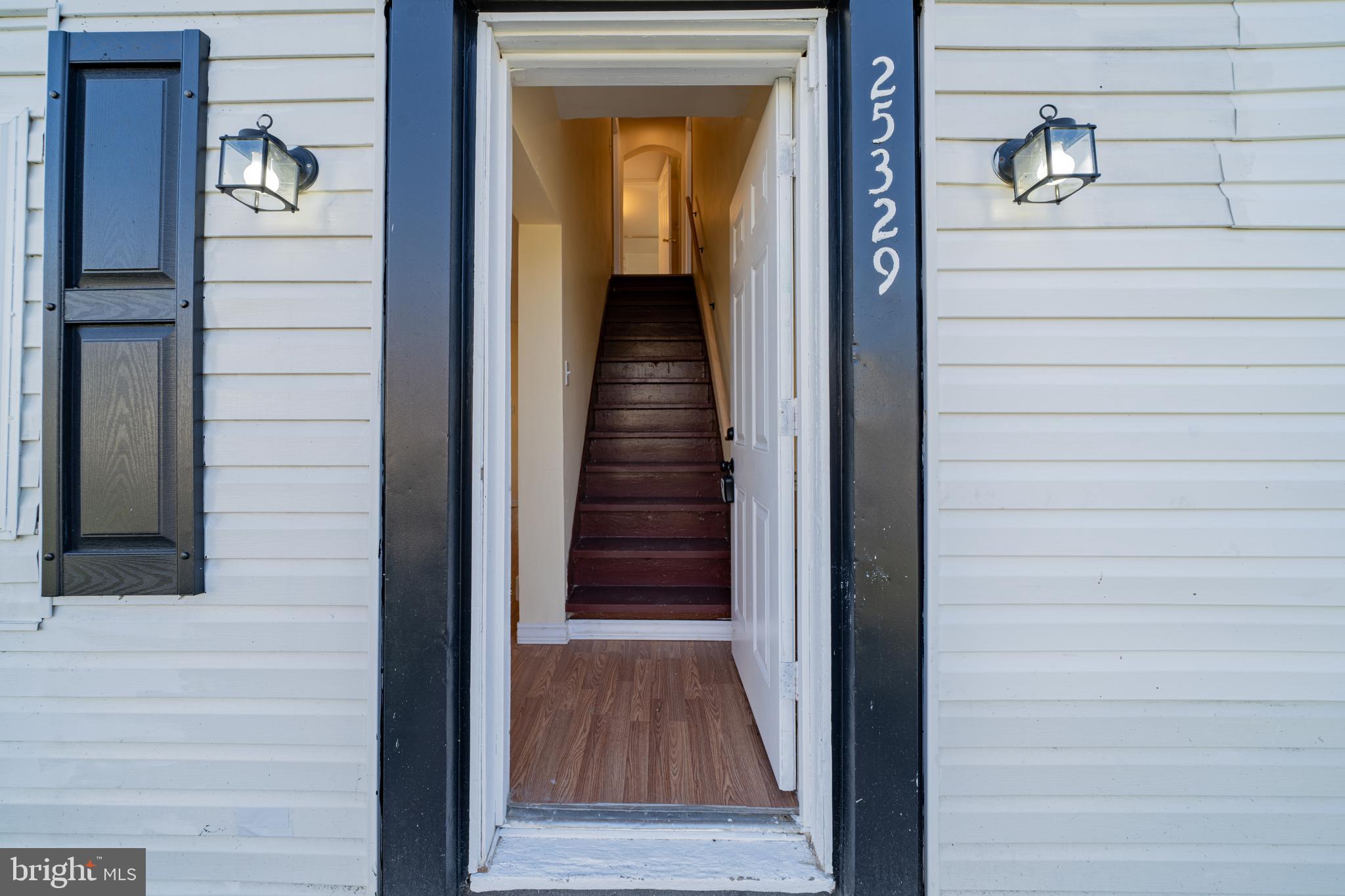 25329 Highfield Road Cascade, MD 21719 - Photo 15 of 51 a view of a hallway with wooden floor and closet