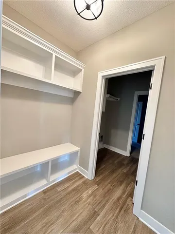 $535,000 | 11804 East 231st Street, Peculiar, MO 64078