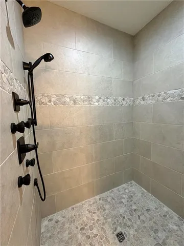 $535,000 | 11804 East 231st Street, Peculiar, MO 64078