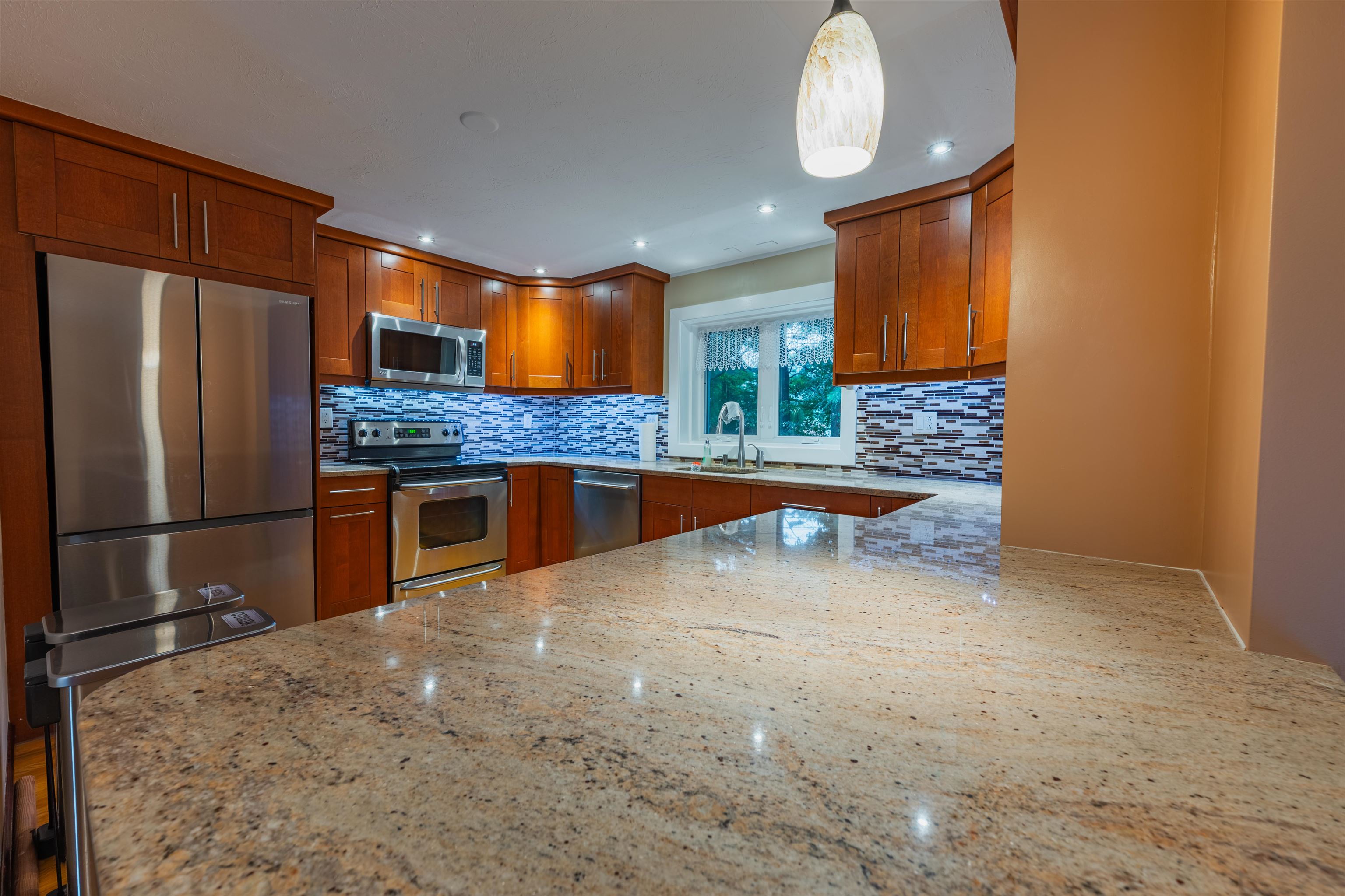 5 Tsienneto Road, Unit 5 Derry, NH 03038 - Photo 7 of 40 Gallery Image 7