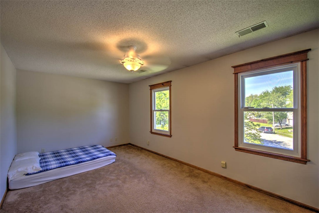 1029 Columbia Drive Decatur, IL 62522 - Photo 20 of 47