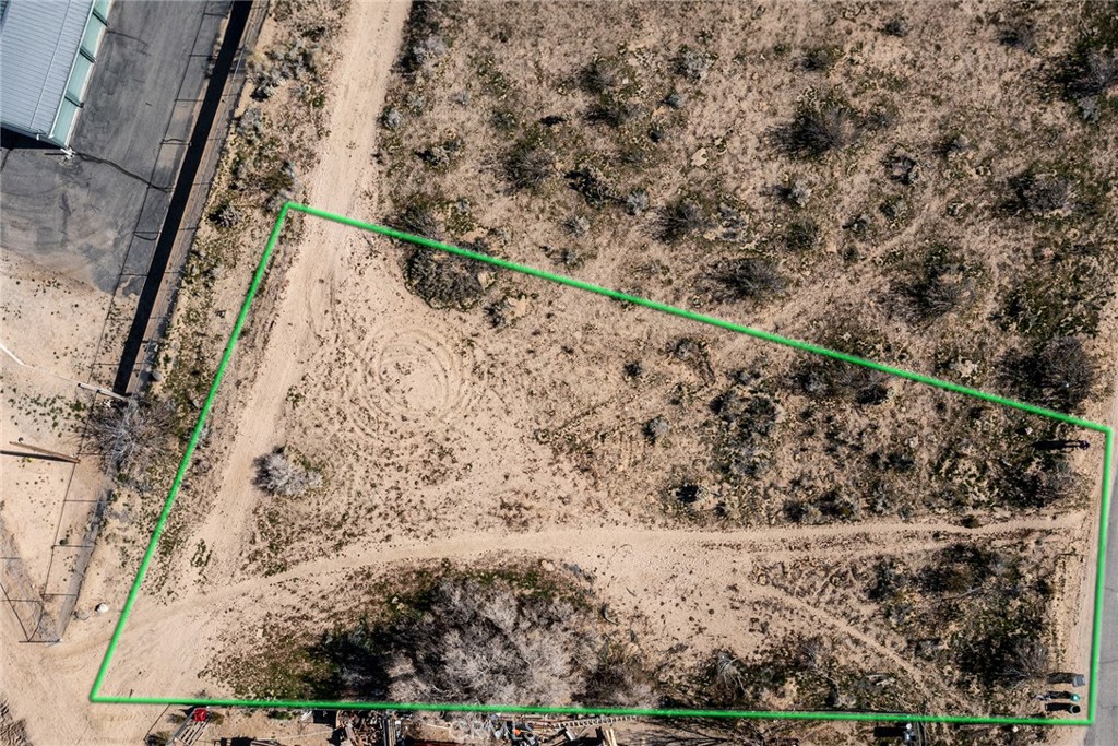 61480 Division Street Joshua Tree, CA 92252 - Photo 9 of 17 a view of a forest